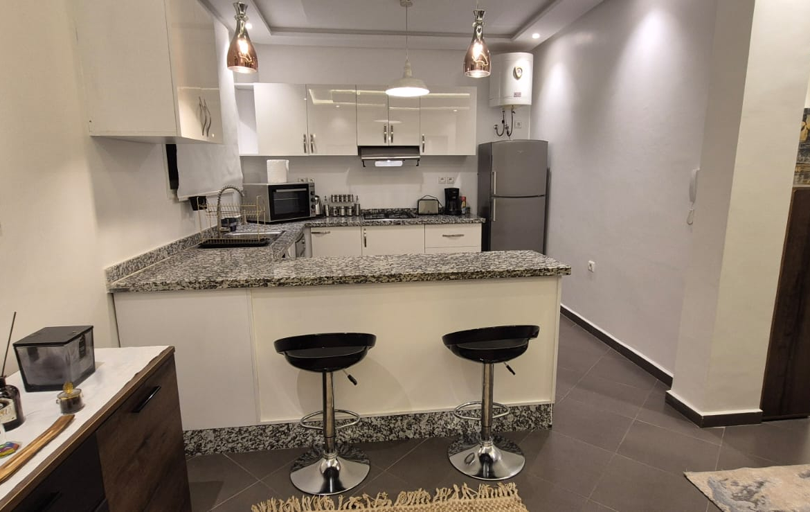 APPARTEMENT 2 CHAMBRES AVEC TERRASSE À ASSIF -À LOUER
