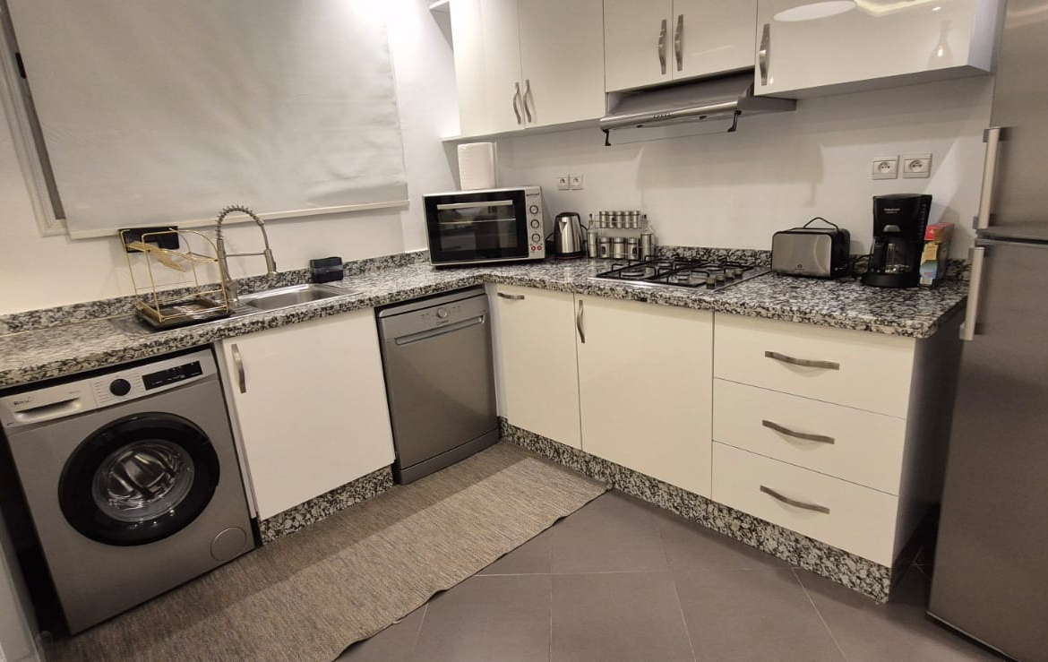 APPARTEMENT 2 CHAMBRES AVEC TERRASSE À ASSIF -À LOUER