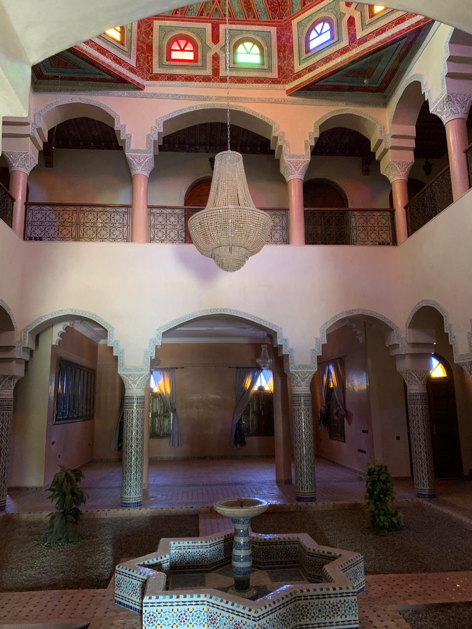 RIAD DE CHARME SUR LA ROUTE DE L’OURIKA- À VENDRE