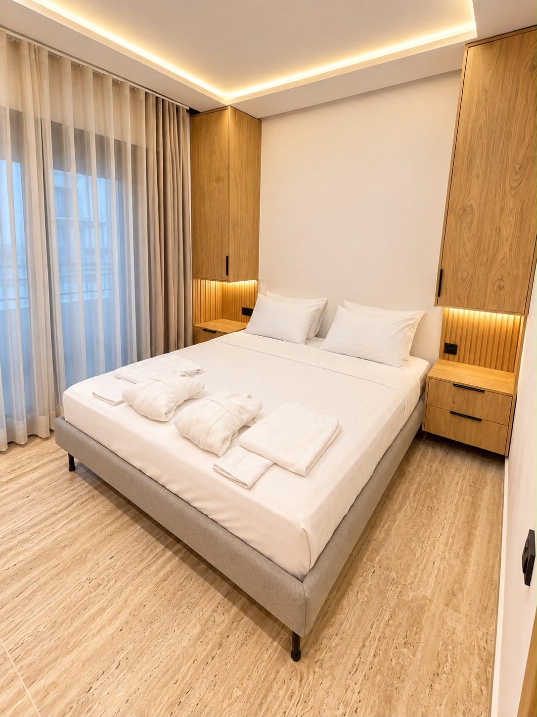 APPARTEMENT DE LUXE MEUBLÉ AVEC PISCINE -À LOUER