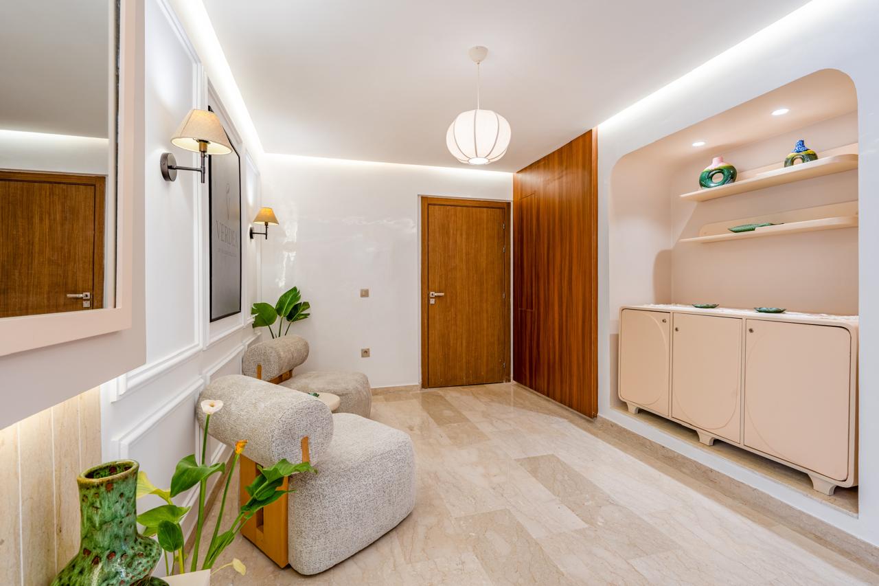 APPARTEMENT MEUBLÉ HAUT STANDING AVEC PISCINE ROOFTOP – À VENDRE/ GUELIZ