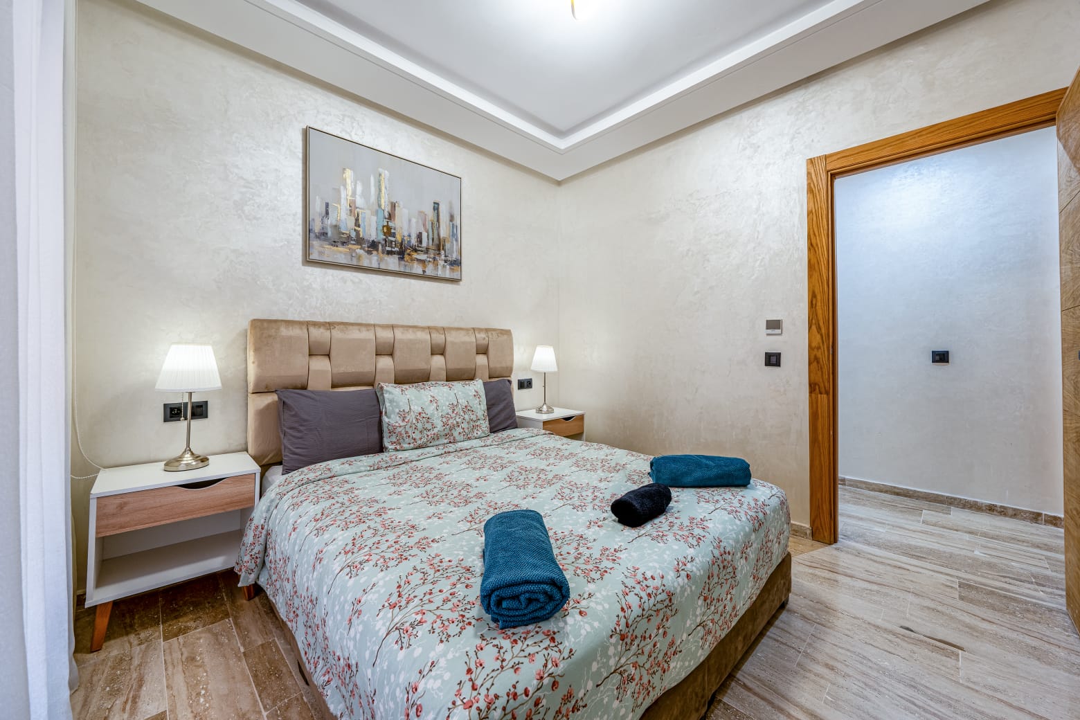 SUPERBE DUPLEX MEUBLE DE 120 m² – À LOUER / GUELIZ