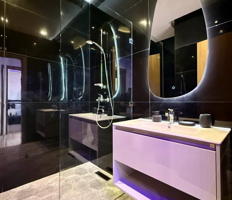 SUPERBE APPARTEMENT MUBLE (quartier de L’Agdal)-À LOUER