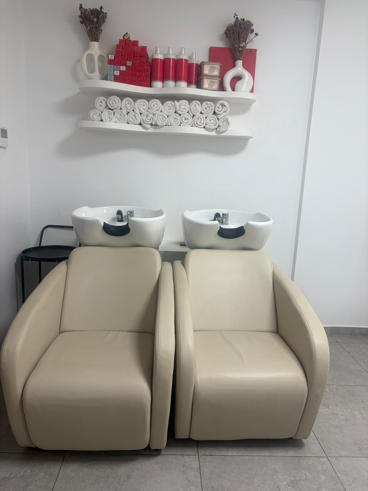 FONDS DE COMMERCE SALON DE BEAUTE À CARRÉ EDEN – À VENDRE