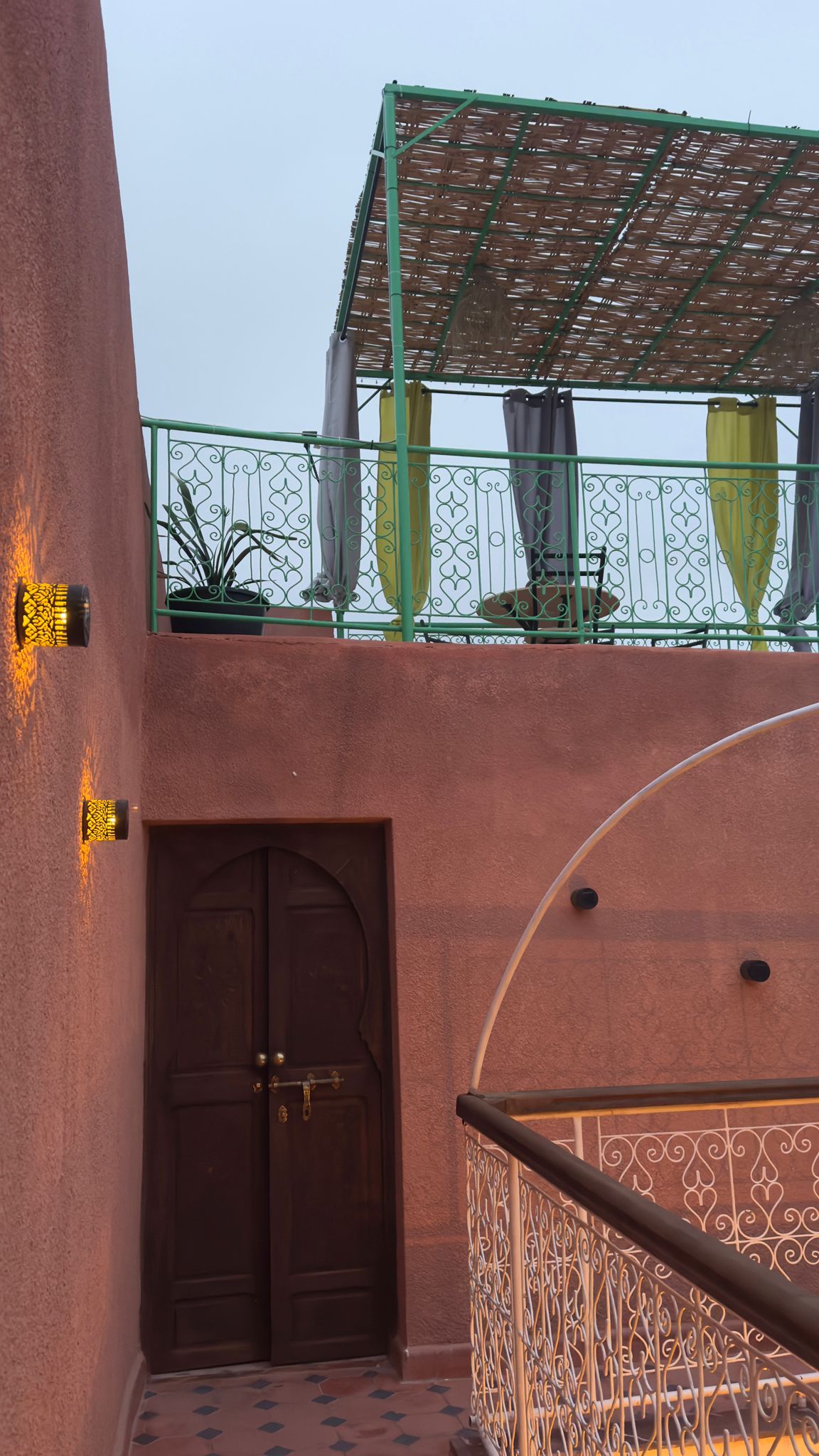 MAGNIFIQUE RIAD À VENDRE – MÉDINA DE MARRAKECH