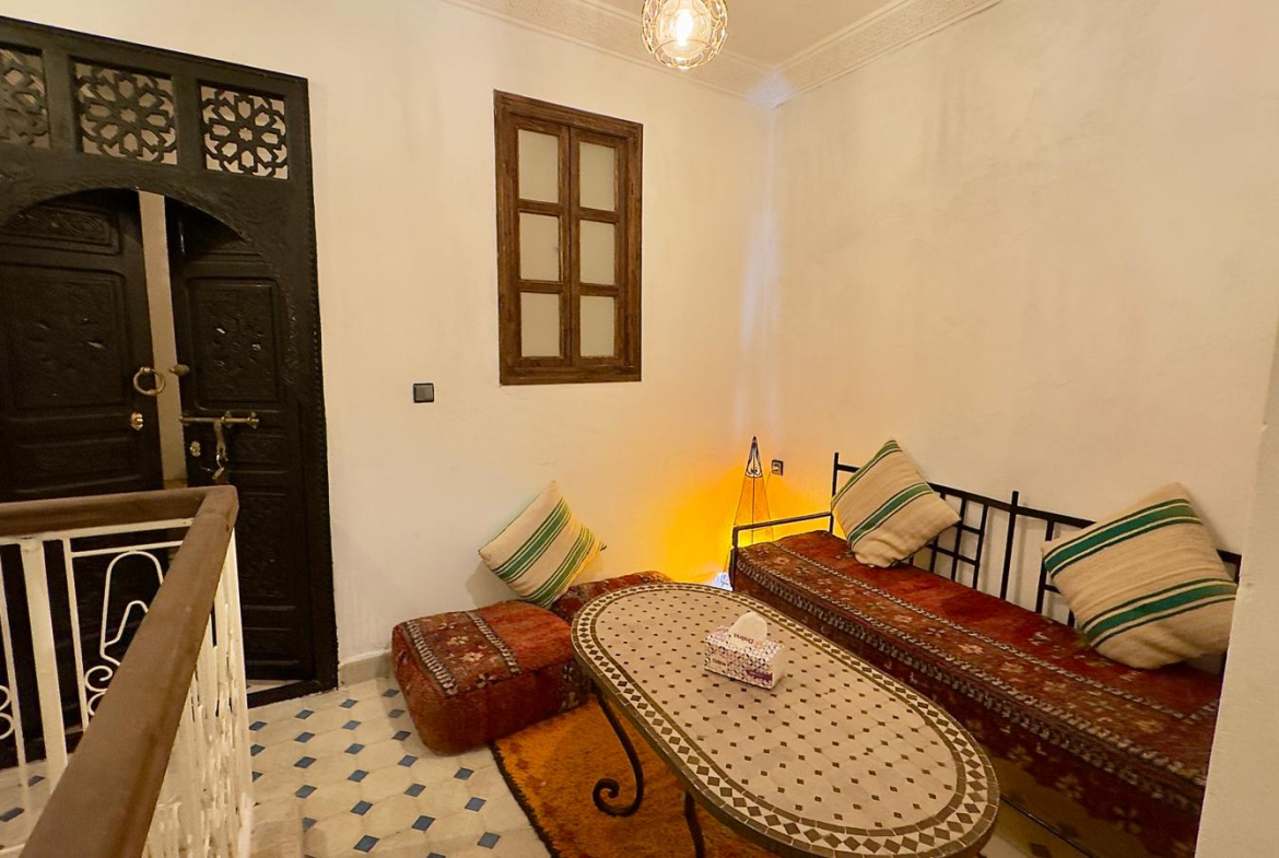 MAGNIFIQUE RIAD À VENDRE – MÉDINA DE MARRAKECH