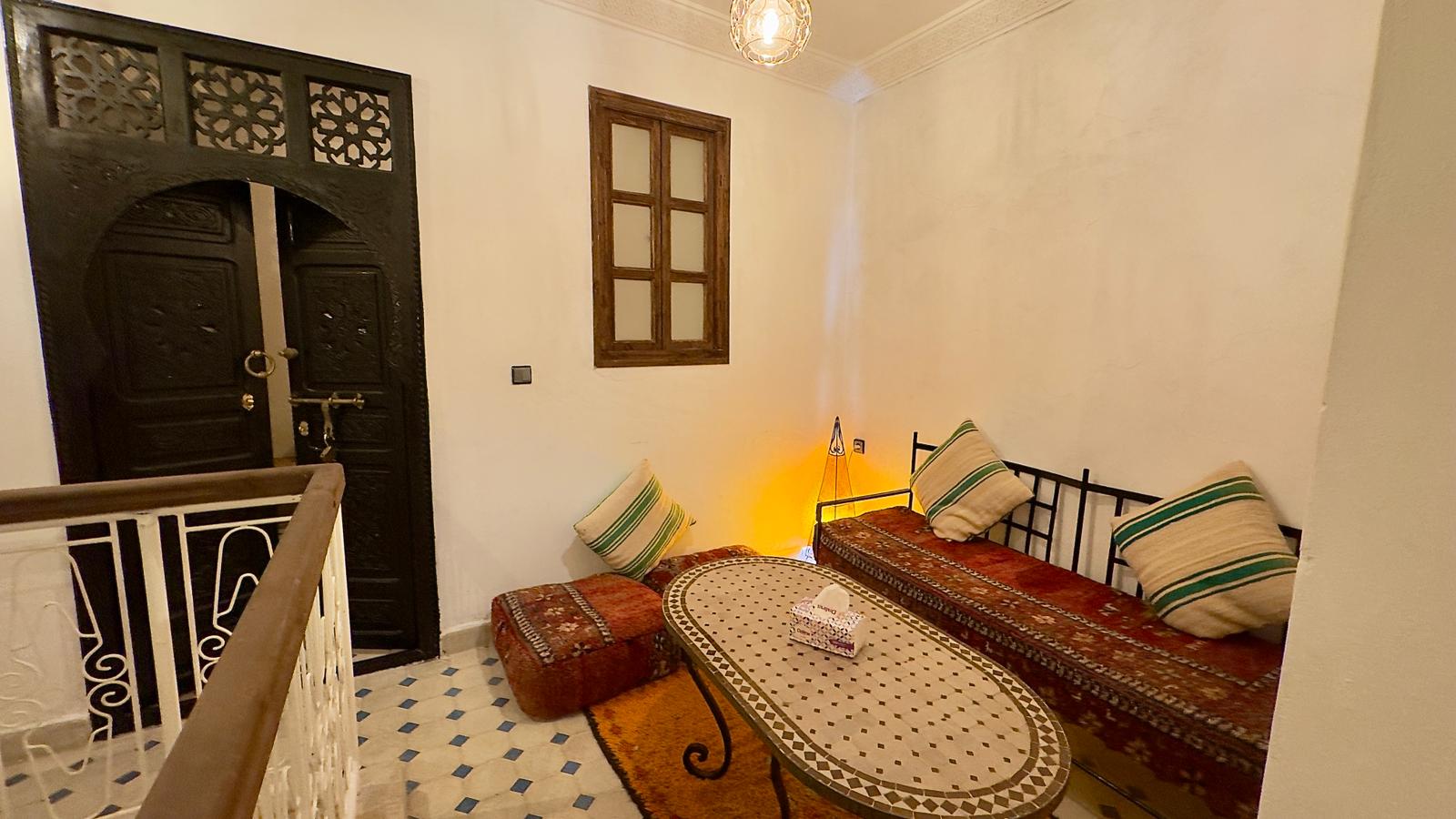 MAGNIFIQUE RIAD À VENDRE – MÉDINA DE MARRAKECH