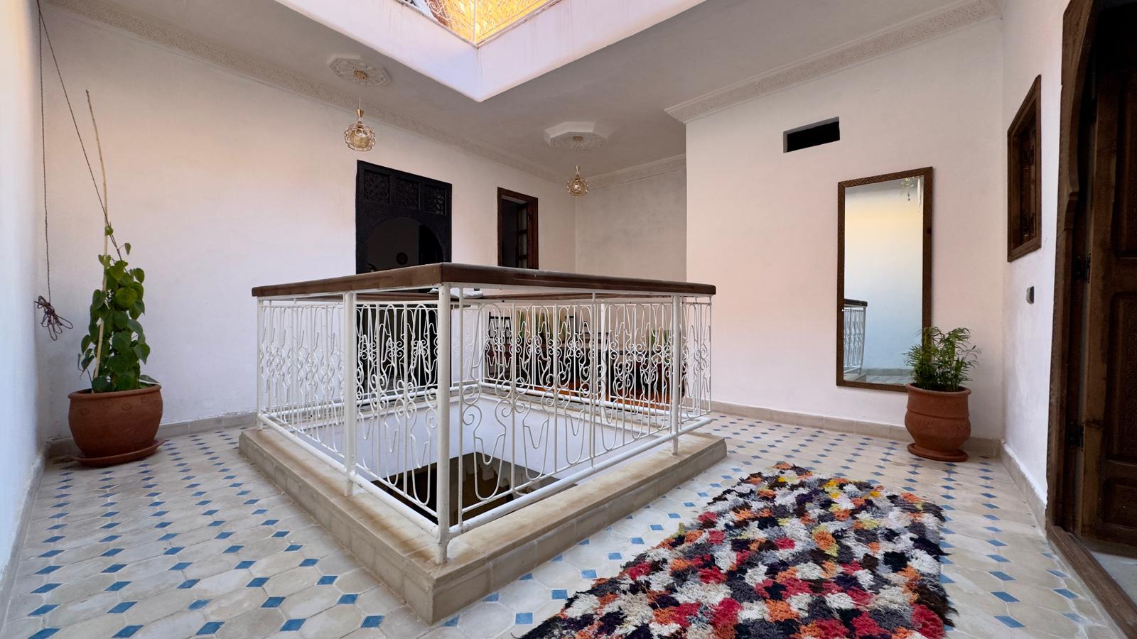 MAGNIFIQUE RIAD À VENDRE – MÉDINA DE MARRAKECH