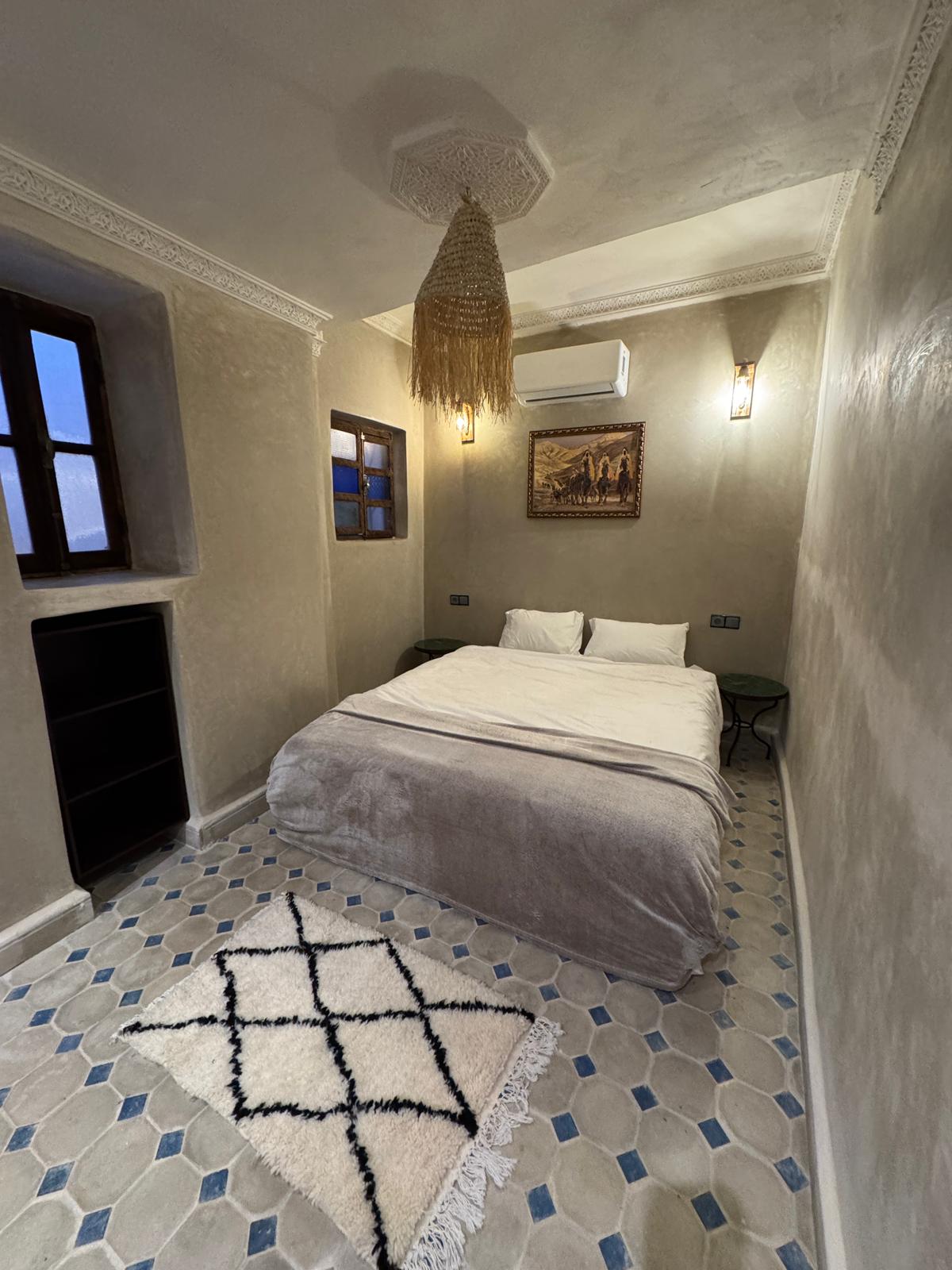 MAGNIFIQUE RIAD À VENDRE – MÉDINA DE MARRAKECH