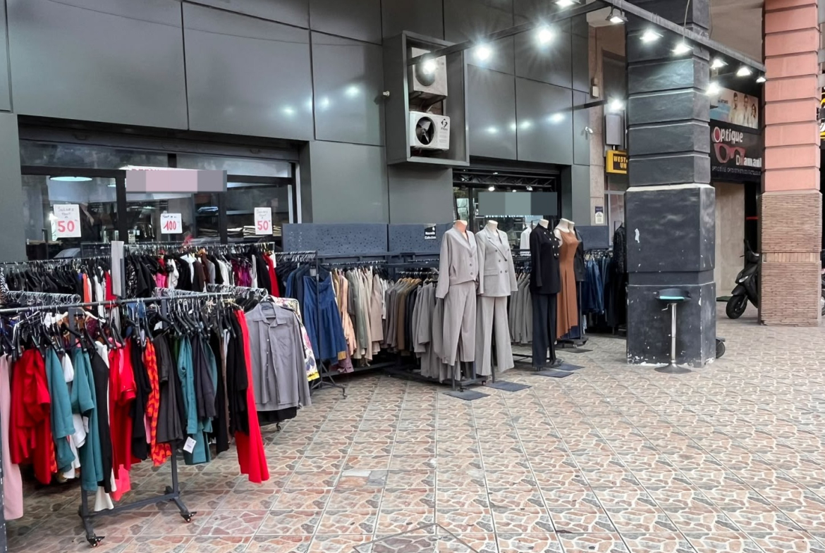 2 LOCAUX COMMERCIAUX -À VENDRE & À LOUER / Boulevard Allal Al Fassi